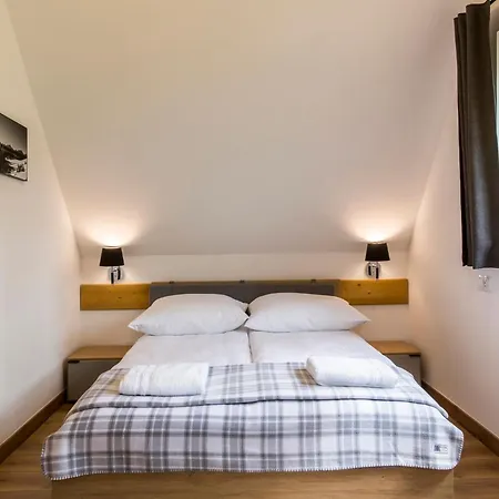 펜션 Mountain Base - Gorska Oaza