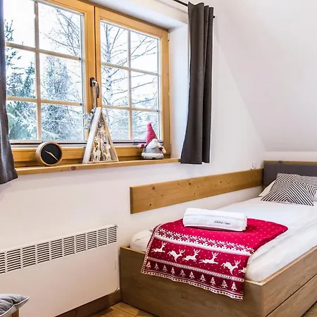 Mountain Base - Gorska Oaza * 코스실리스코