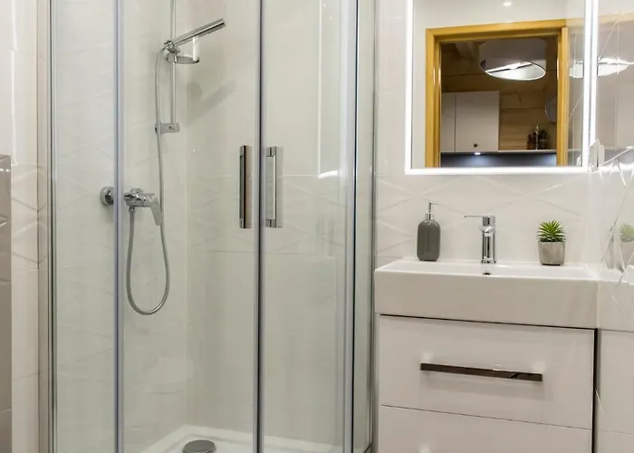 Semesterbostad Mountain Base - Gorska Oaza